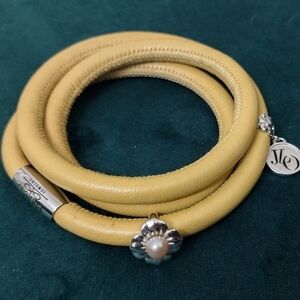 Original Endless JLo Leather Bracelet Yellow Wrap Magnetic 2 Silver Charms